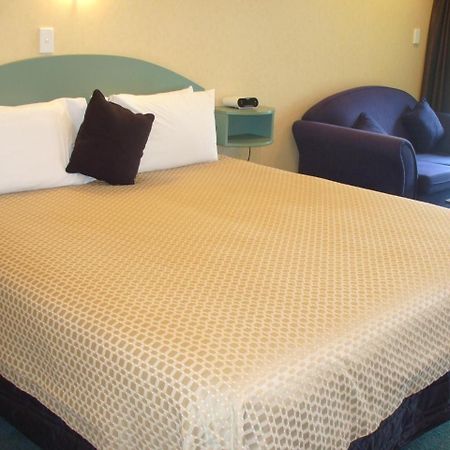 A'La Vista Motel Палмерстън Норт Екстериор снимка